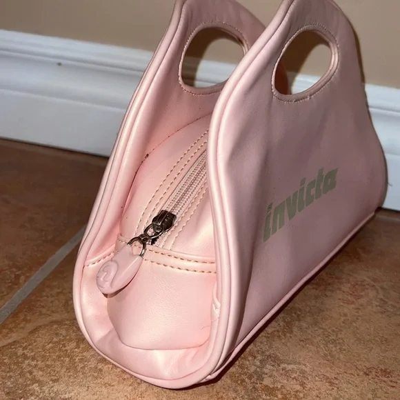 Invicta hand bag - Picture 2 of 5